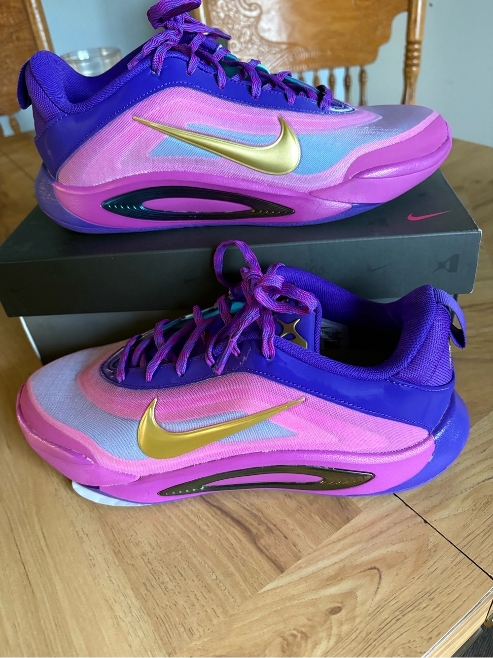 Nike Kids Purple and Pink Sneakers with Gold Swoosh